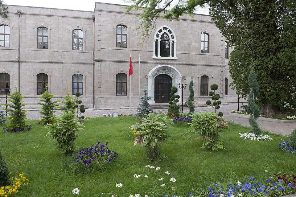 Bahis ve Siyaset: Seçim Dönemlerinde Piyasalardaki Hareketlilik